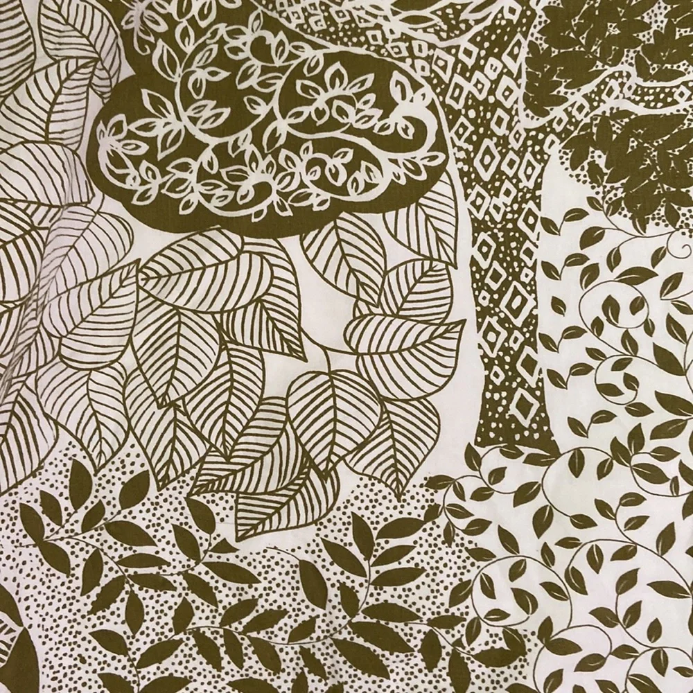 Crate&Barrel Duvet Cover and Shams Set Olive Green Trees and Leaves.